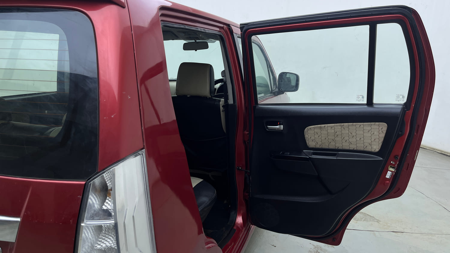 Used 2017 Maruti Suzuki Wagon R VXI+ Petrol Manual interior RIGHT REAR DOOR OPEN VIEW