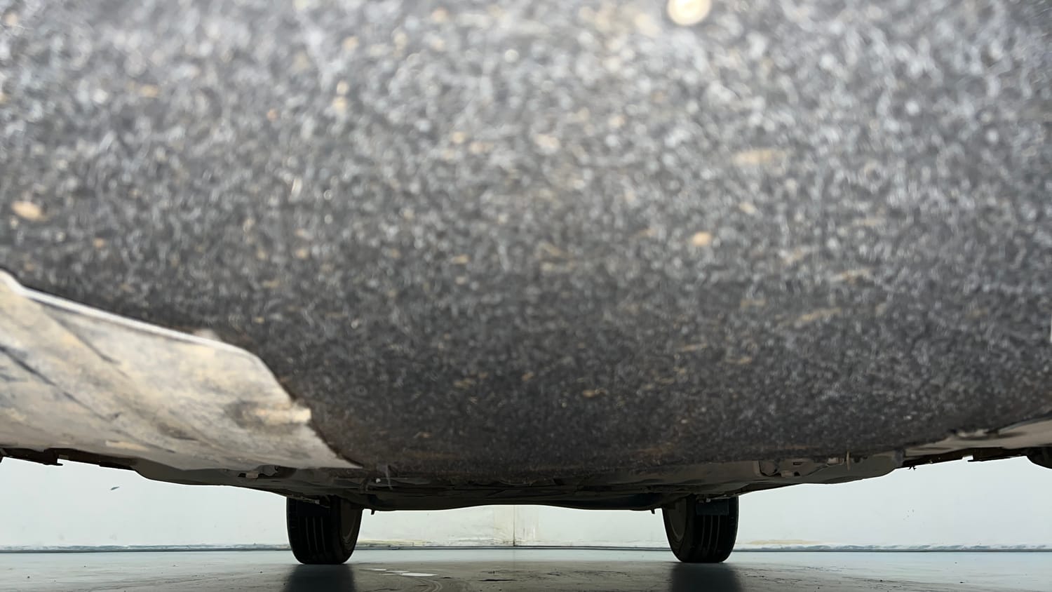 Used 2023 Maruti Suzuki Baleno Zeta MT Petrol Manual extra FRONT LEFT UNDERBODY VIEW