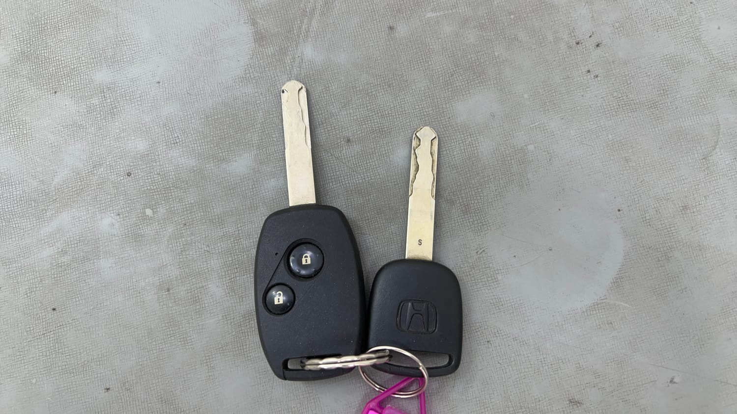 Used 2016 Honda Brio VX MT Petrol Manual extra CAR KEY VIEW
