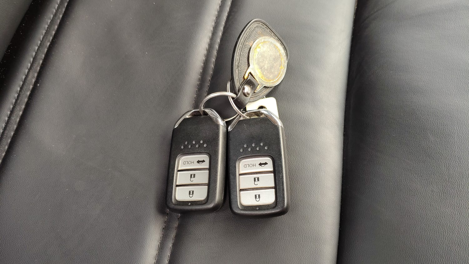 Used 2020 Honda Amaze 1.2 V MT Petrol Petrol Manual extra CAR KEY VIEW