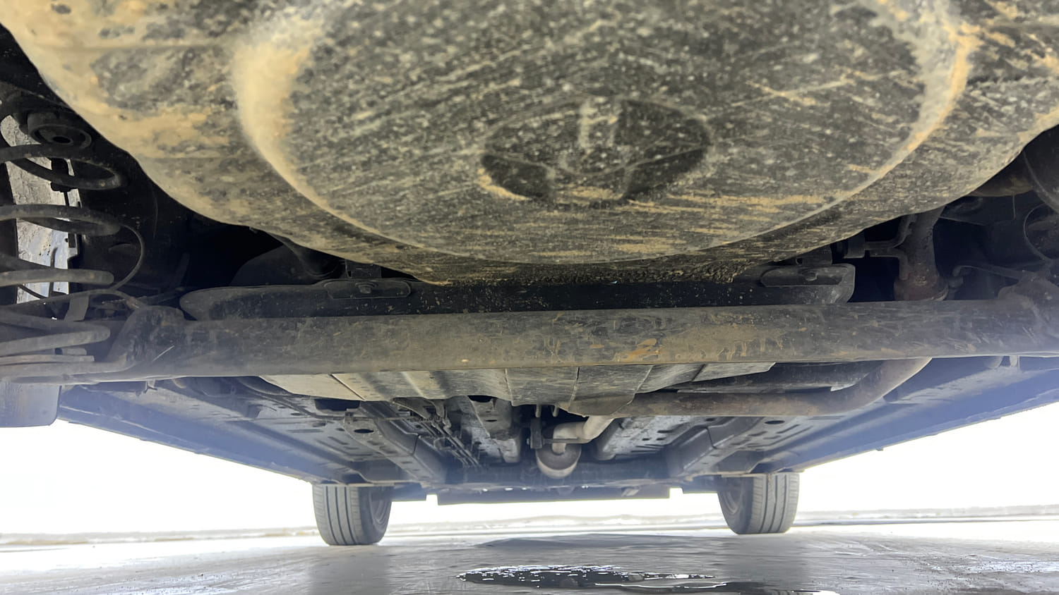 Used 2022 Tata Altroz XZ Plus Petrol Dark Edition Petrol Manual extra REAR UNDERBODY VIEW (TAKEN FROM REAR)