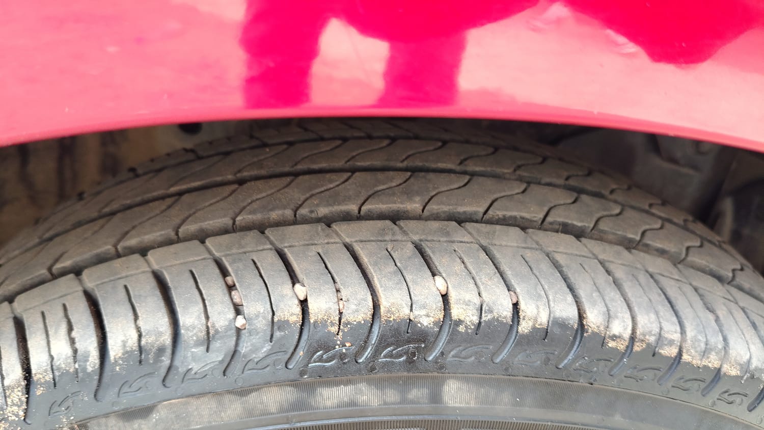 Used 2020 Honda Amaze 1.2 V MT Petrol Petrol Manual tyres RIGHT FRONT TYRE TREAD VIEW