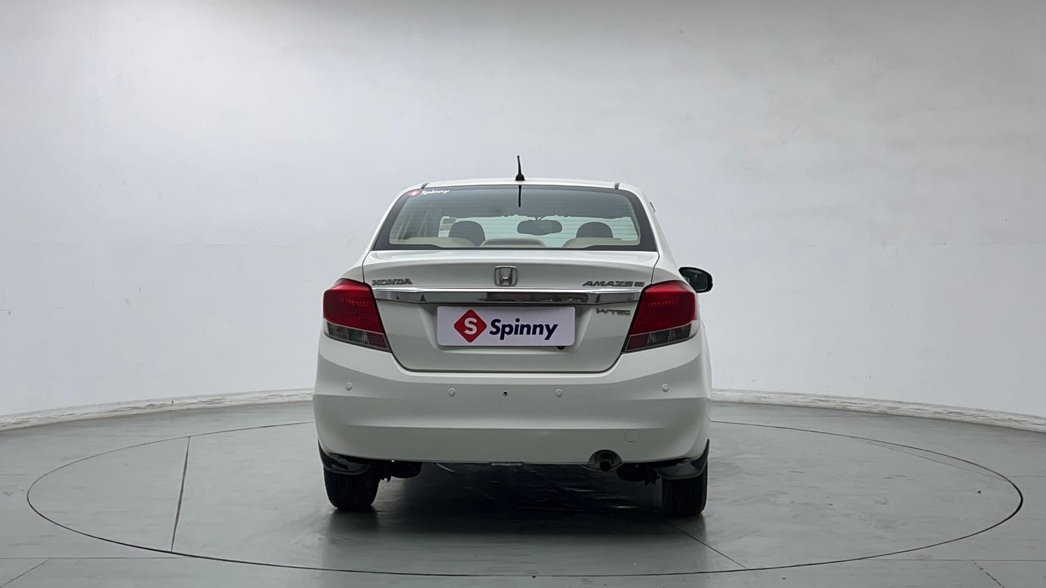 Used 2016 Honda Amaze 1.2 VX AT i-VTEC Petrol Automatic exterior BACK VIEW
