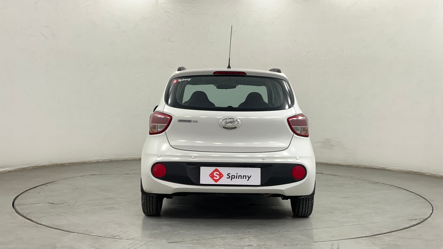 Used 2018 Hyundai Grand i10 Magna 1.2 Kappa VTVT Petrol Manual exterior BACK VIEW