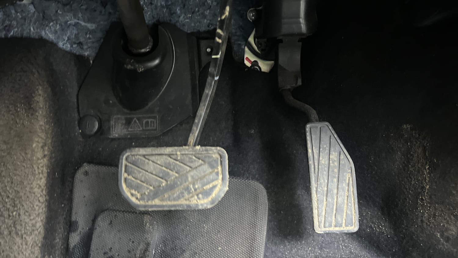 Used 2024 Maruti Suzuki Ignis Alpha 1.2 AMT Petrol Automatic interior PEDALS VIEW