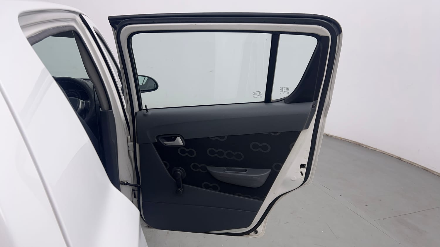 Used 2015 Maruti Suzuki Alto 800 Lxi Petrol Manual interior RIGHT REAR DOOR OPEN VIEW