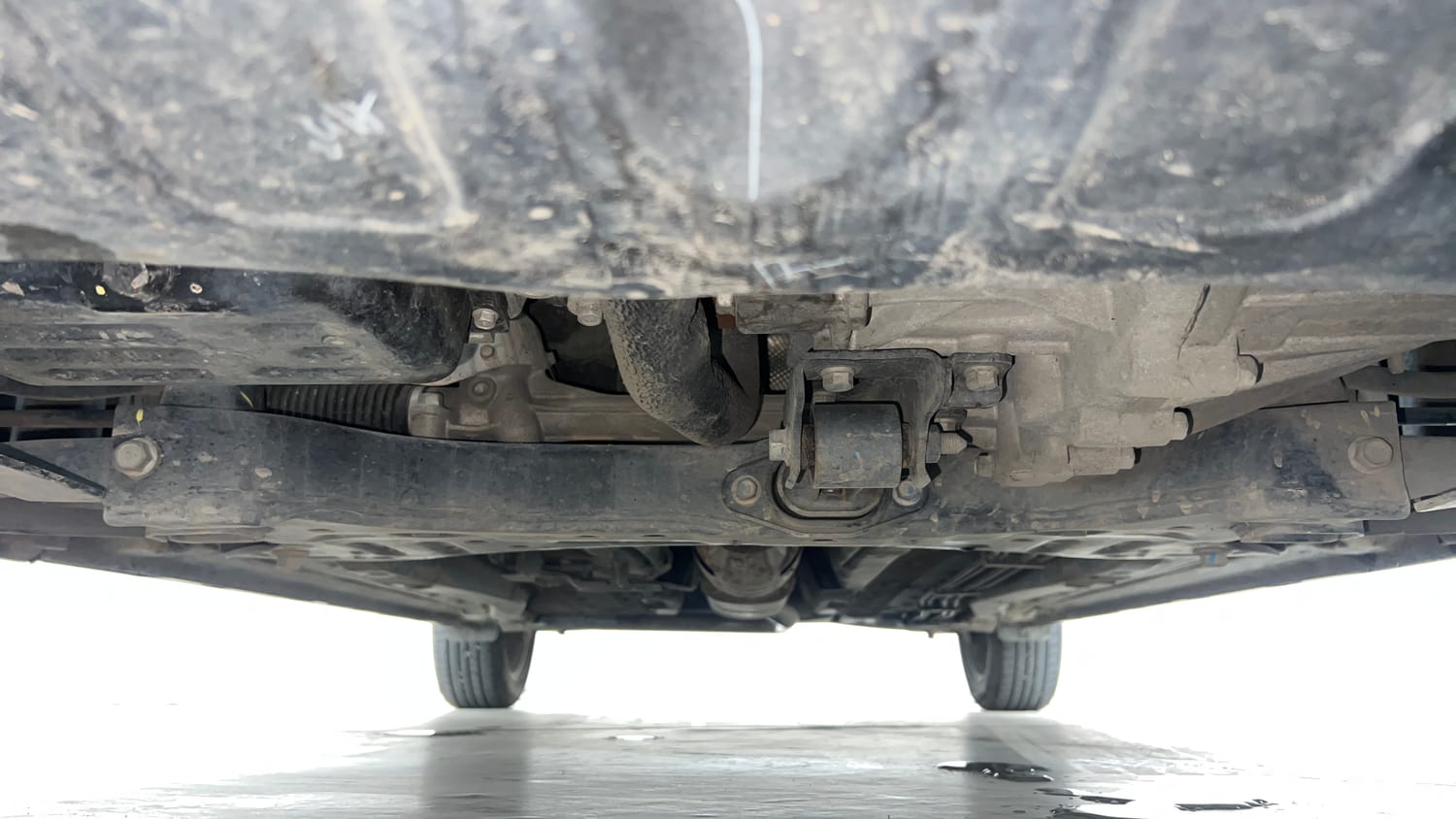 Used 2023 Hyundai i20 N Line N8 1.0 Turbo DCT Petrol Automatic extra FRONT LEFT UNDERBODY VIEW