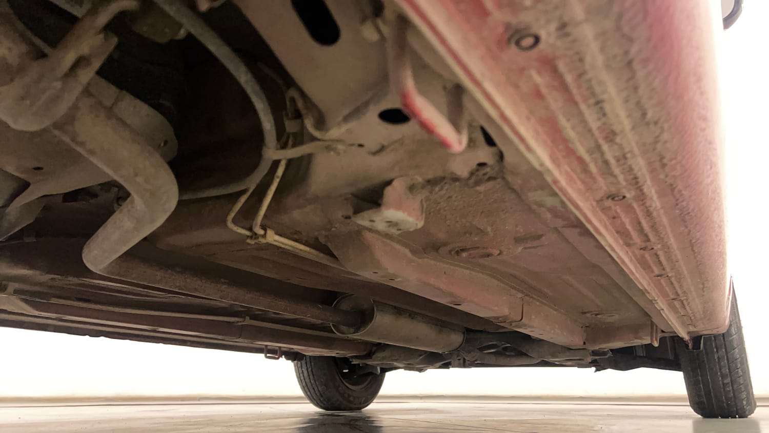 Used 2019 Maruti Suzuki Celerio ZXi (O) AMT Petrol Automatic extra REAR RIGHT UNDERBODY VIEW