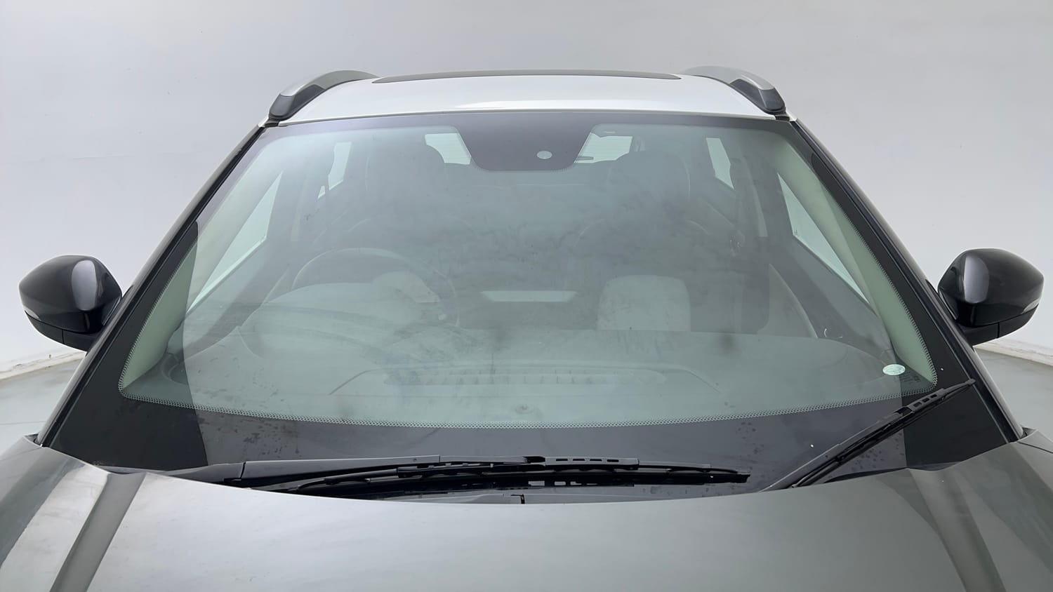 Used 2020 Tata Nexon XZ Plus (O) Petrol Manual exterior FRONT WINDSHIELD VIEW