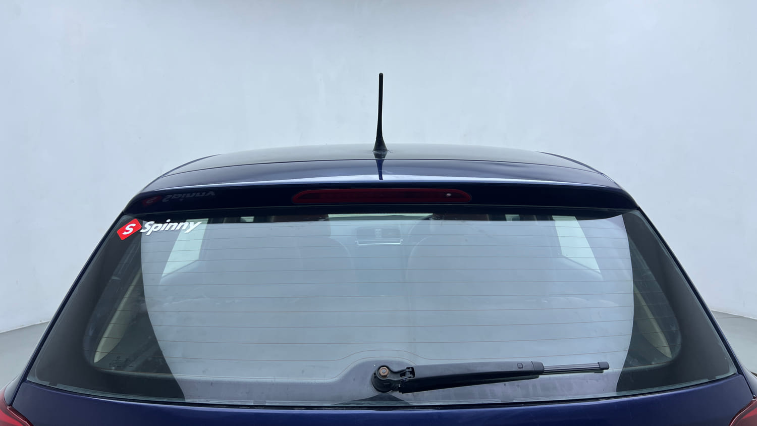 Used 2013 Volkswagen Polo Comfortline 1.2L (P) Petrol Manual exterior BACK WINDSHIELD VIEW