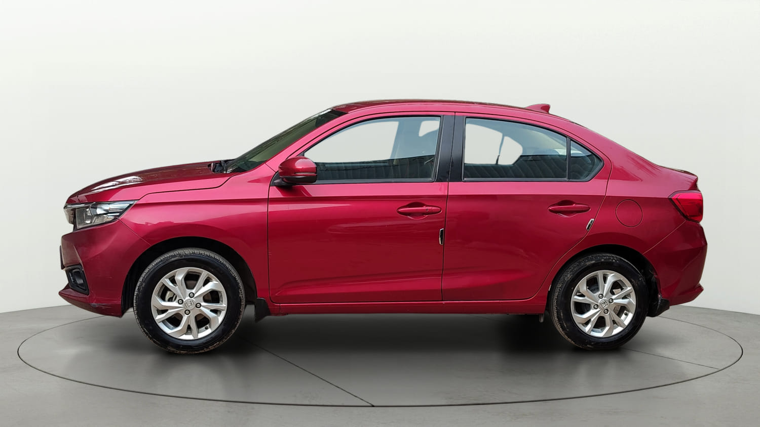 Used 2020 Honda Amaze 1.2 V MT Petrol Petrol Manual exterior LEFT SIDE VIEW