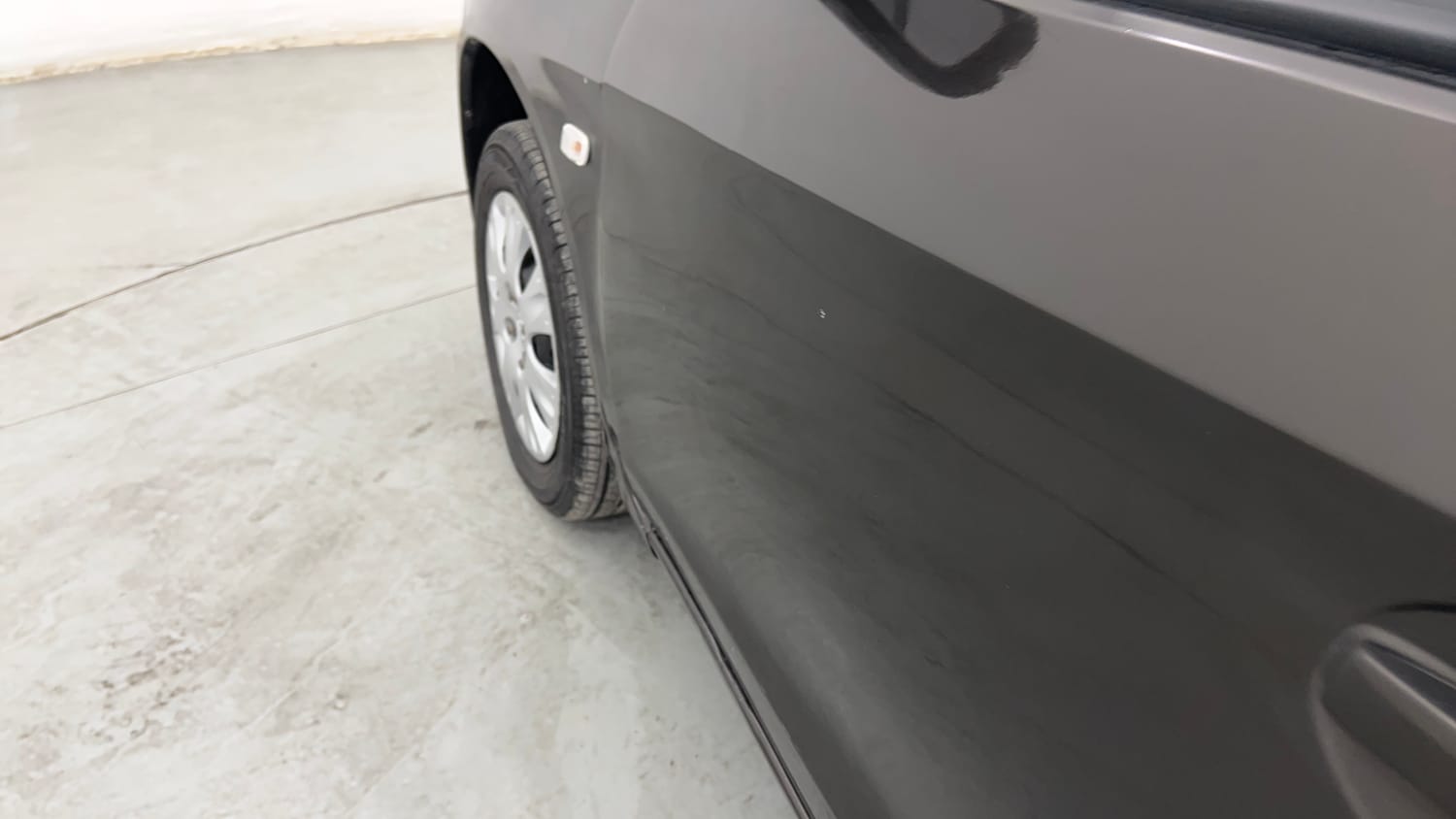 Used 2015 Honda Amaze 1.2 S i-VTEC Petrol Manual dents MINOR DENT