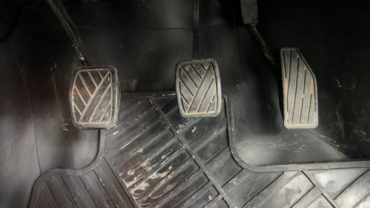 Used 2018 Maruti Suzuki Baleno Alpha 1.2 Petrol Manual interior PEDALS VIEW