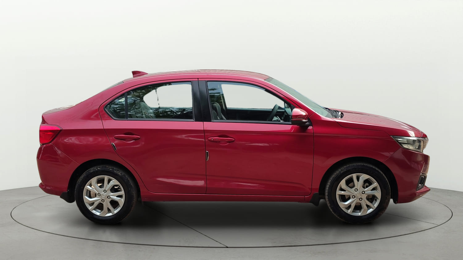 Used 2020 Honda Amaze 1.2 V MT Petrol Petrol Manual exterior RIGHT SIDE VIEW