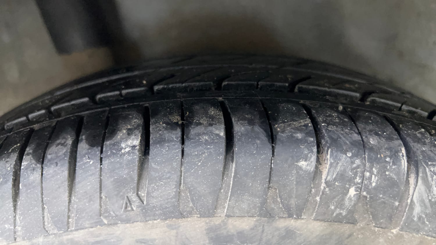 Used 2016 Honda Brio VX MT Petrol Manual tyres RIGHT REAR TYRE TREAD VIEW