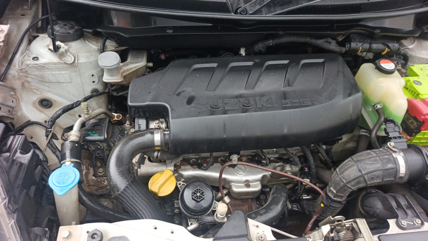 Used 2019 Maruti Suzuki Swift ZDi Plus AMT Diesel Automatic engine ENGINE RIGHT SIDE VIEW