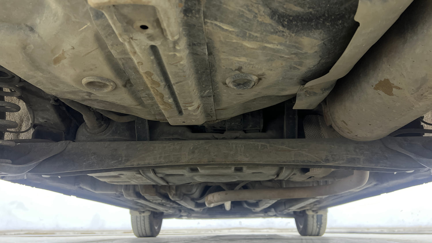 Used 2015 Hyundai Elite i20 Asta 1.2 Petrol Manual extra REAR UNDERBODY VIEW (TAKEN FROM REAR)