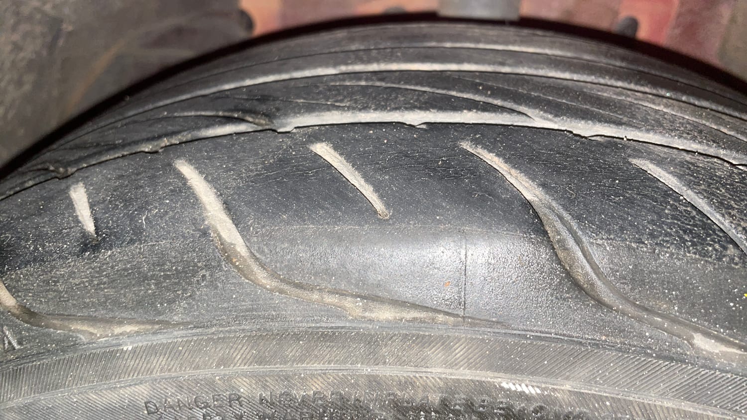 Used 2014 Tata Zest XT Petrol Petrol Manual tyres LEFT FRONT TYRE TREAD VIEW