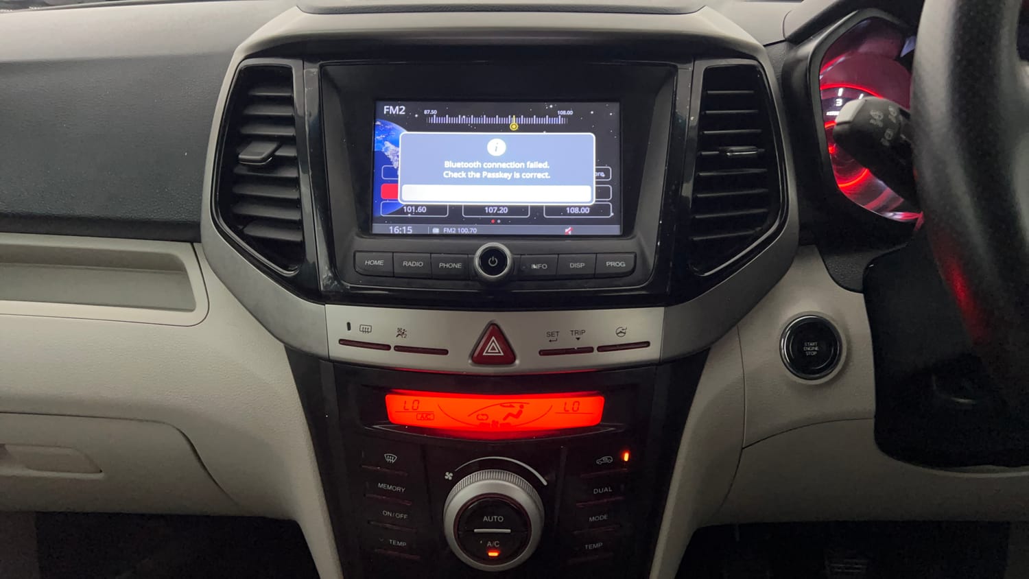 Used 2024 Mahindra XUV 300 W8 (O) 1.5 Diesel Diesel Manual interior MUSIC SYSTEM & AC CONTROL VIEW
