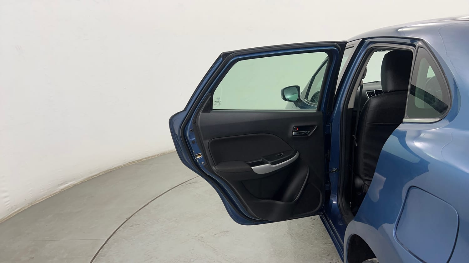 Used 2018 Maruti Suzuki Baleno Alpha 1.2 Petrol Manual interior LEFT REAR DOOR OPEN VIEW