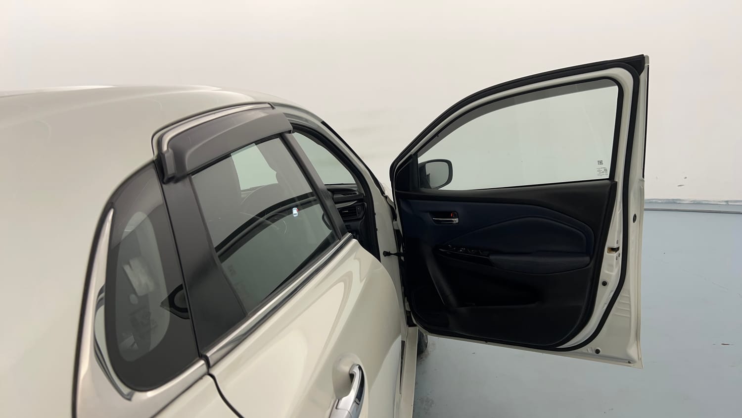 Used 2023 Maruti Suzuki Baleno Zeta MT Petrol Manual interior RIGHT FRONT DOOR OPEN VIEW