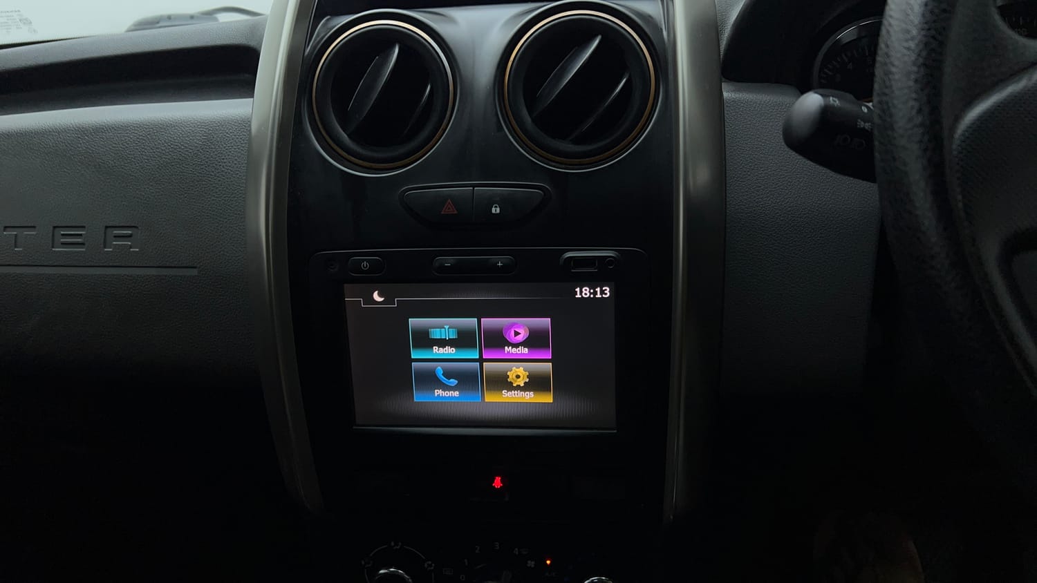 Used 2017 Renault Duster RXS CVT Petrol Automatic top_features Integrated (in-dash) music system