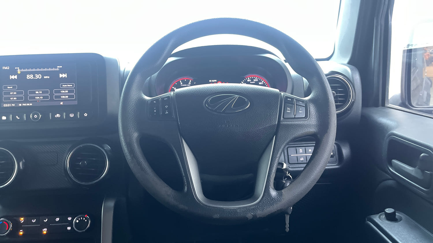 Used 2022 mahindra Thar LX Hard Top Diesel MT 4WD Diesel Manual interior STEERING VIEW