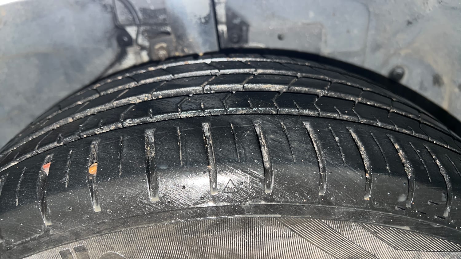 Used 2018 Ford EcoSport S Petrol Petrol Manual tyres RIGHT FRONT TYRE TREAD VIEW