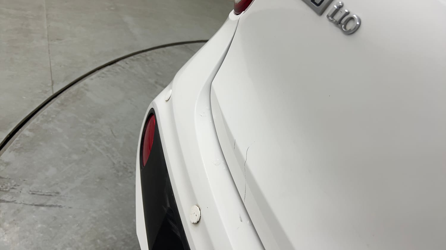 Used 2018 Hyundai Grand i10 Magna 1.2 Kappa VTVT Petrol Manual dents MINOR SCRATCH