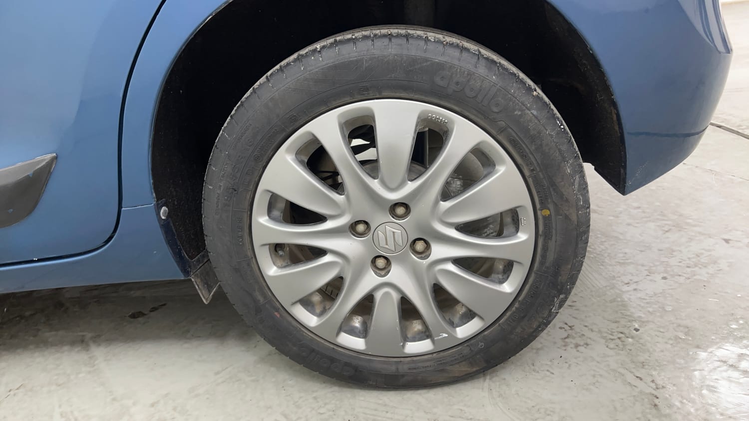 Used 2018 Maruti Suzuki Baleno Alpha 1.2 Petrol Manual tyres LEFT REAR TYRE RIM VIEW