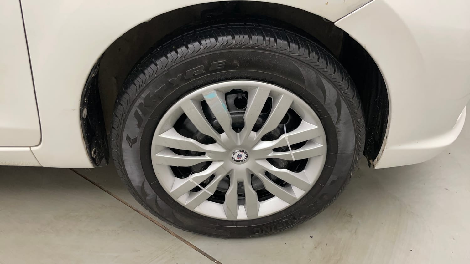 Used 2017 Maruti Suzuki Celerio ZXi AMT Petrol Automatic tyres RIGHT FRONT TYRE RIM VIEW