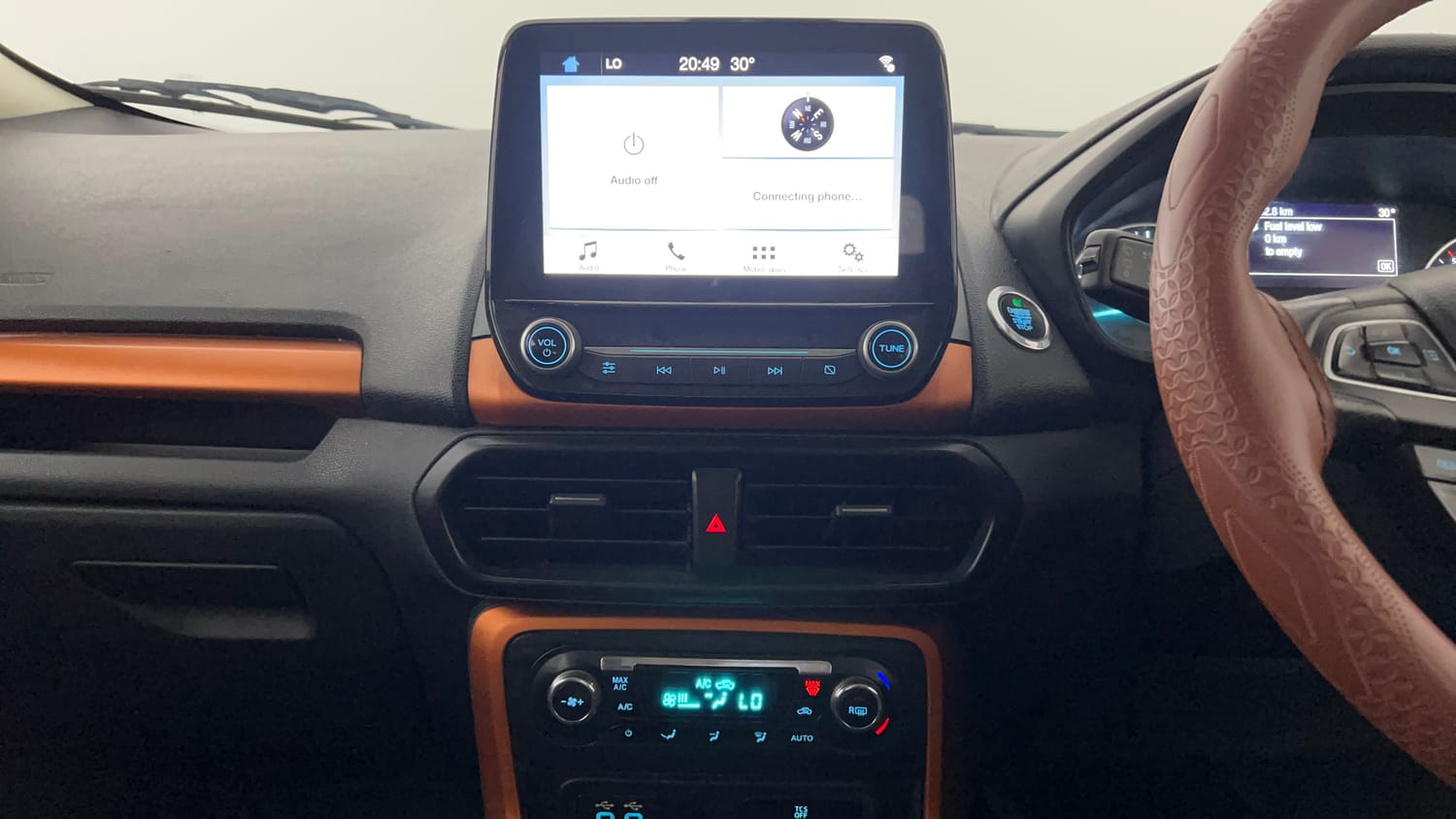 Used 2018 Ford EcoSport S Petrol Petrol Manual interior MUSIC SYSTEM & AC CONTROL VIEW
