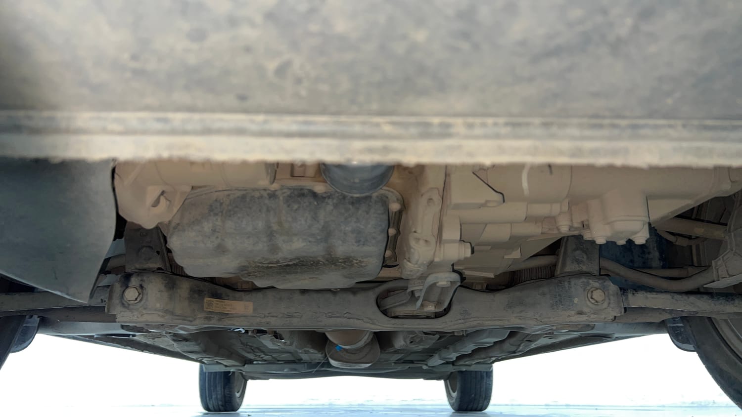 Used 2022 Skoda Slavia Ambition 1.0L TSI MT Petrol Manual extra FRONT LEFT UNDERBODY VIEW