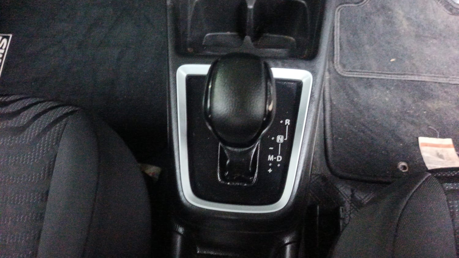 Used 2019 Maruti Suzuki Swift ZDi Plus AMT Diesel Automatic interior GEAR  KNOB VIEW