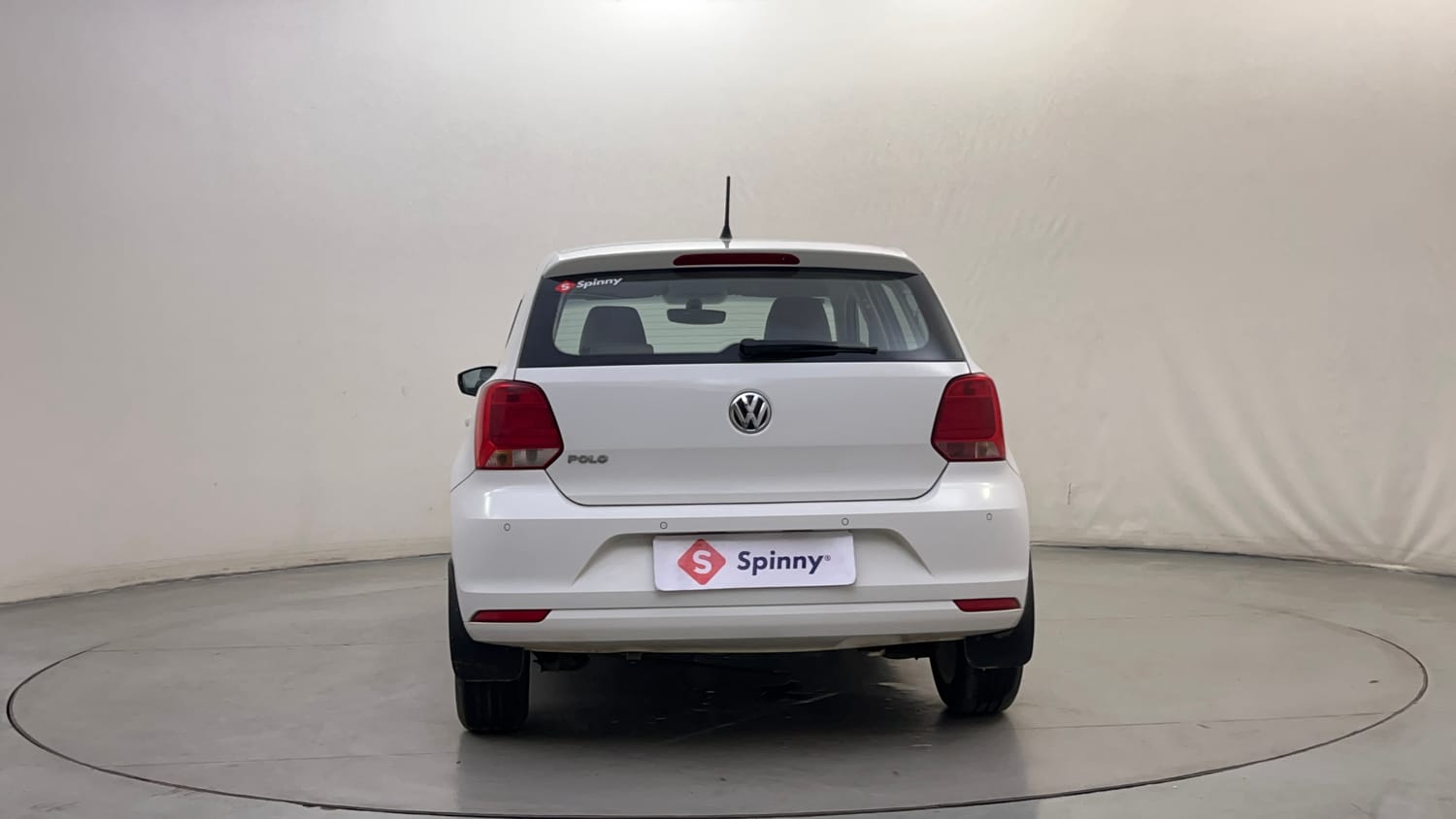 Used 2017 Volkswagen Polo Highline1.2L (P) Petrol Manual exterior BACK VIEW