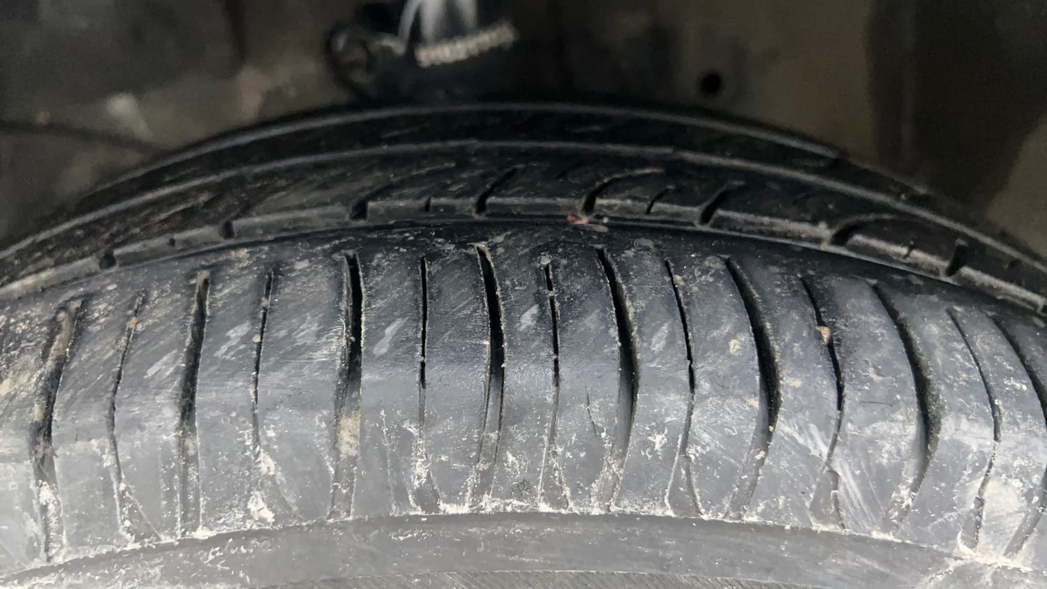 Used 2016 Honda Brio VX MT Petrol Manual tyres LEFT FRONT TYRE TREAD VIEW