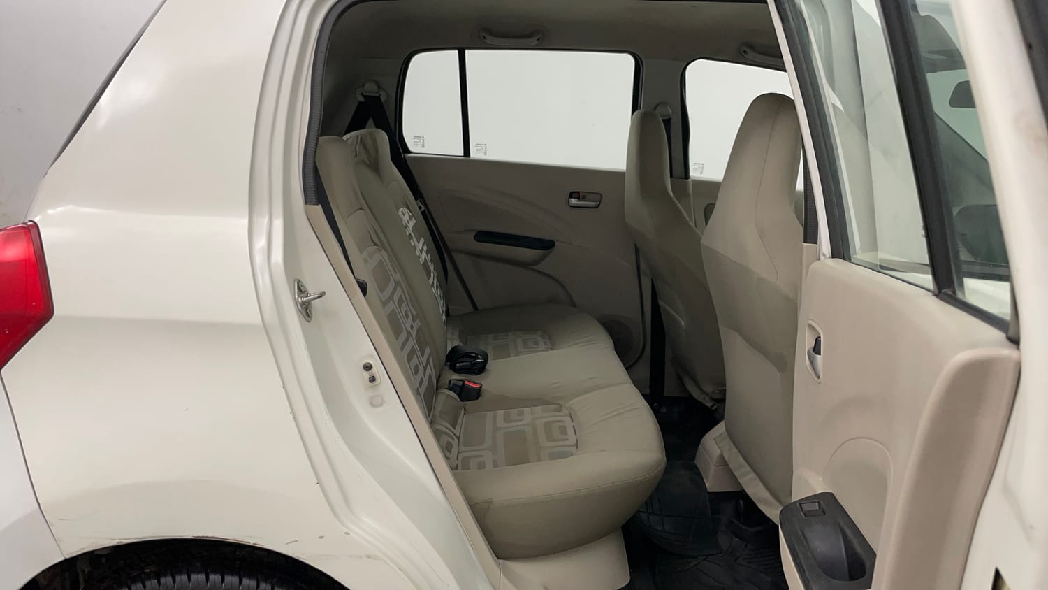 Used 2017 Maruti Suzuki Celerio ZXi AMT Petrol Automatic interior RIGHT SIDE REAR DOOR CABIN VIEW
