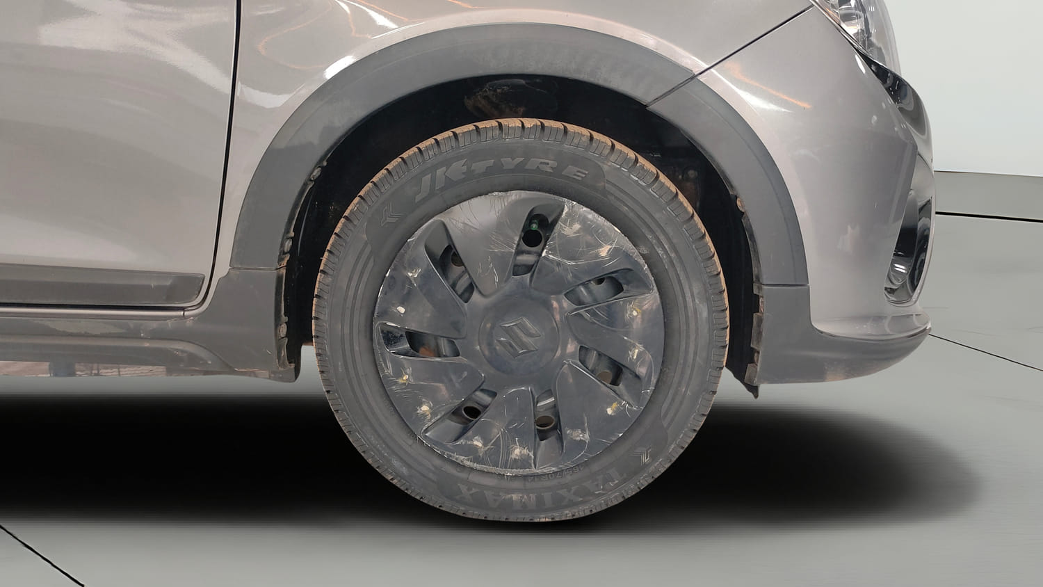 Used 2020 Maruti Suzuki Celerio X VXi Petrol Manual tyres RIGHT FRONT TYRE RIM VIEW