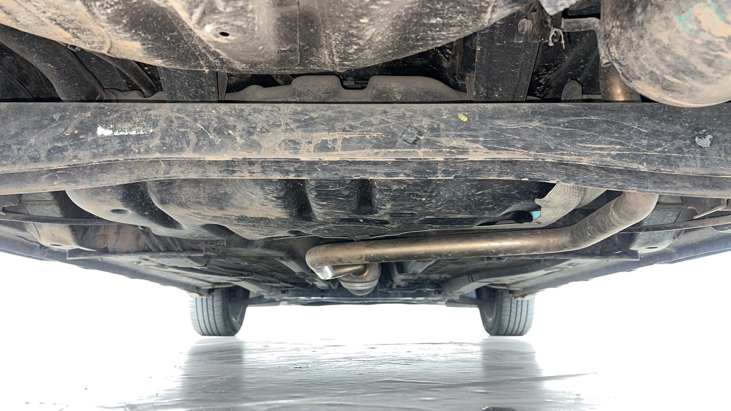Used 2023 Hyundai i20 N Line N8 1.0 Turbo DCT Petrol Automatic extra REAR UNDERBODY VIEW (TAKEN FROM REAR)