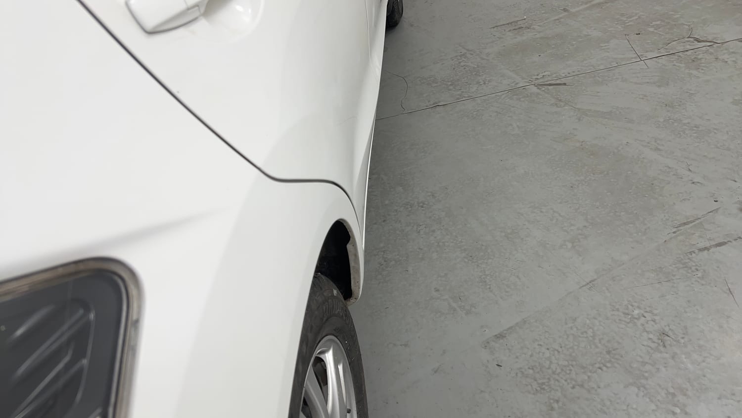 Used 2016 Honda Brio VX MT Petrol Manual dents MINOR SCRATCH