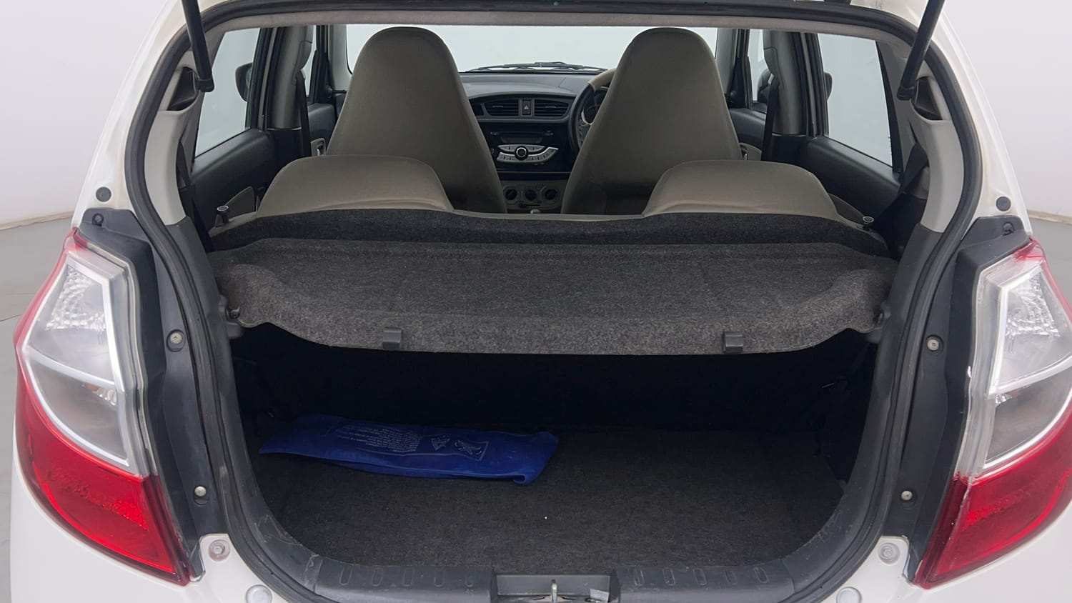 Used 2016 Maruti Suzuki Alto K10 VXi Petrol Manual interior DICKY INSIDE VIEW