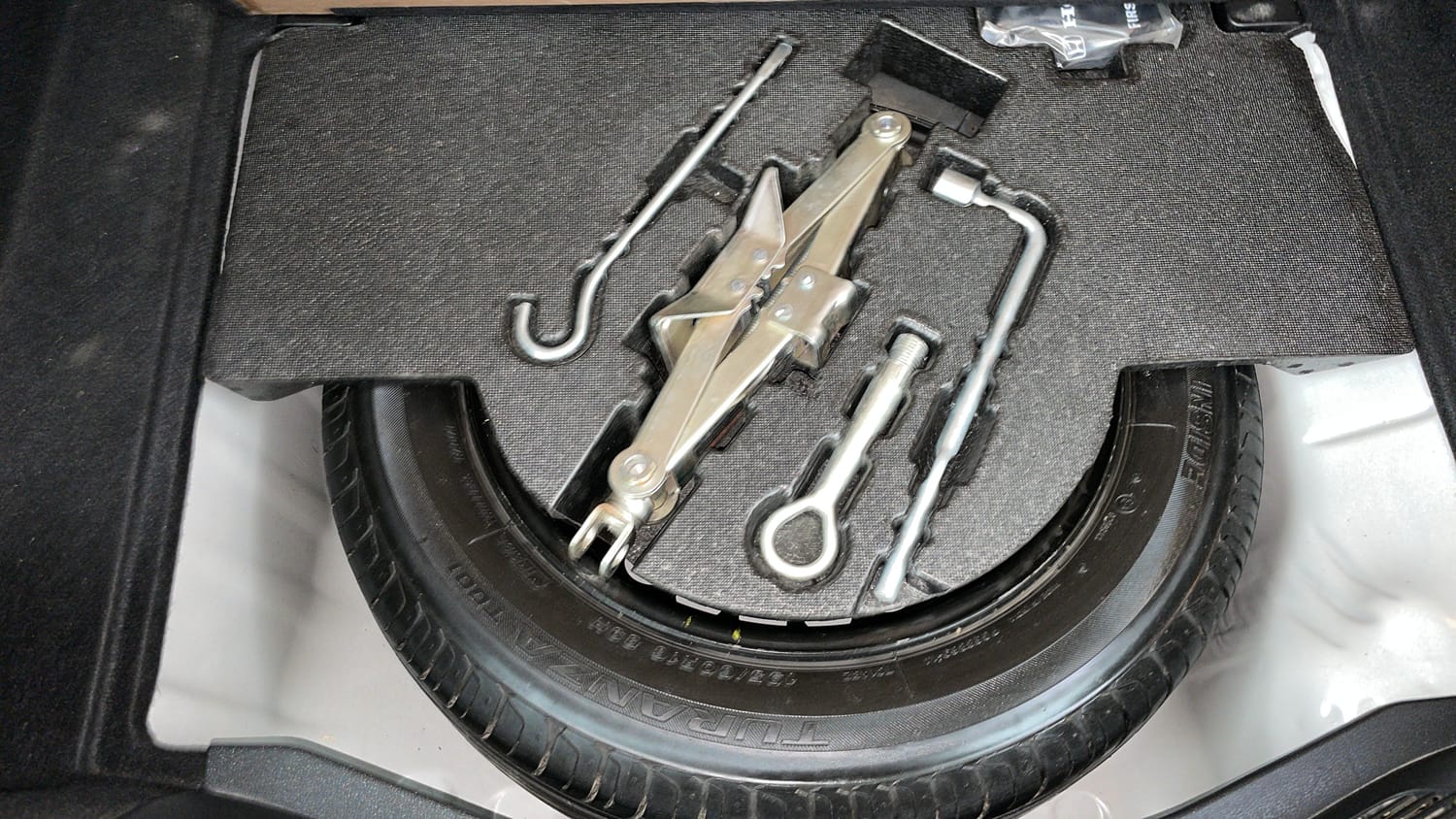 Used 2022 Honda WR-V SV MT Petrol Petrol Manual tyres SPARE TYRE VIEW