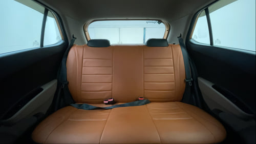 Used 2016 Hyundai Grand i10 Magna 1.2 Kappa VTVT Petrol Manual interior REAR SEAT CONDITION VIEW