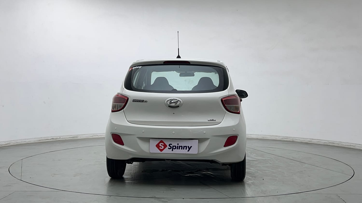 Used 2015 Hyundai Grand i10 Era 1.2 Kappa VTVT Petrol Manual exterior BACK VIEW