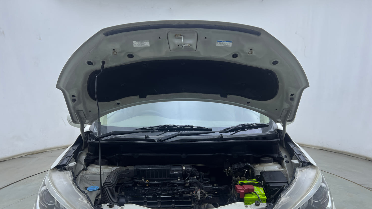 Used 2021 Maruti Suzuki New Ertiga VXi AT Petrol Automatic engine ENGINE & BONNET OPEN FRONT VIEW
