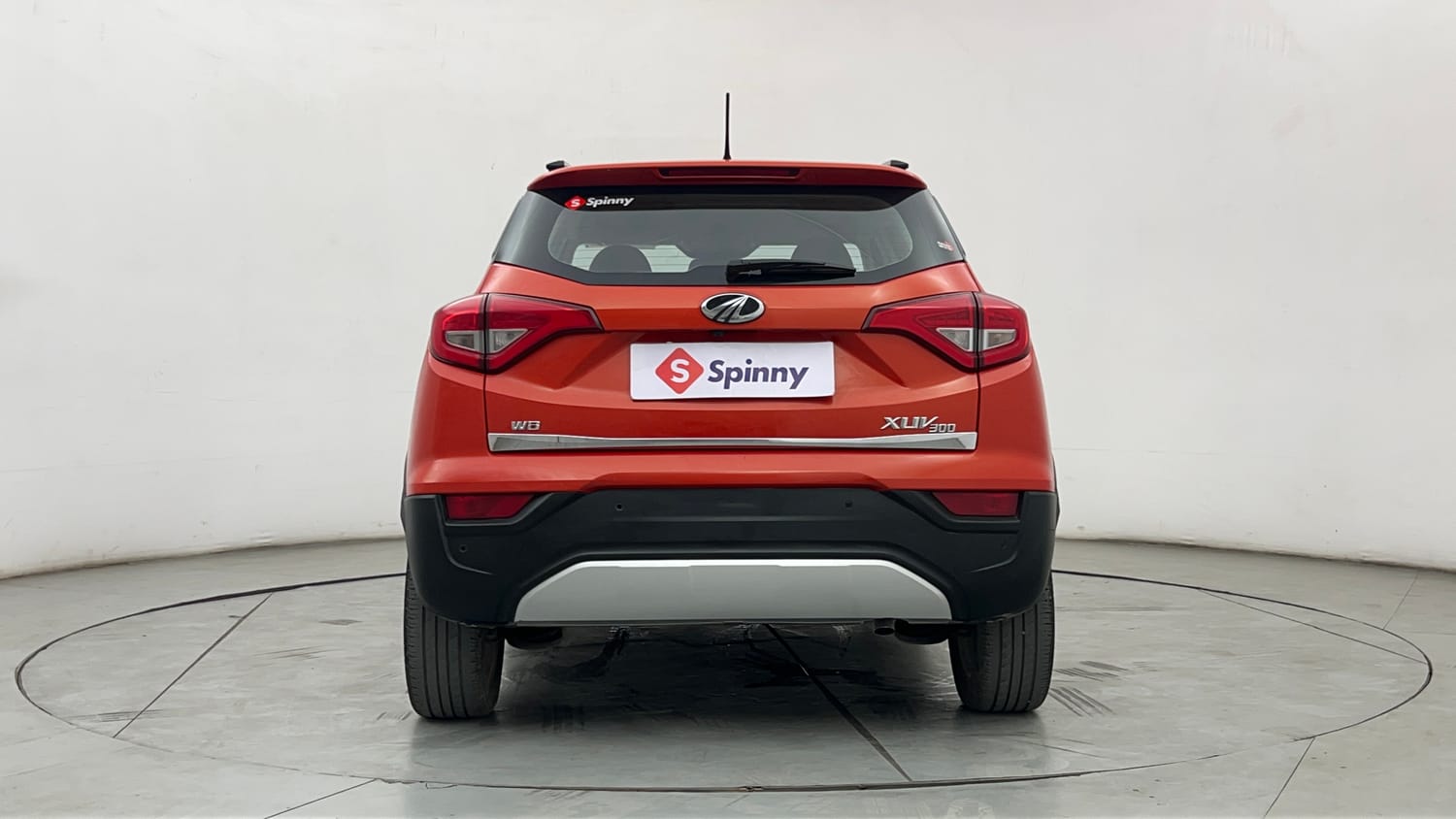 Used 2019 Mahindra XUV 300 1.5 W8 Diesel Manual exterior BACK VIEW