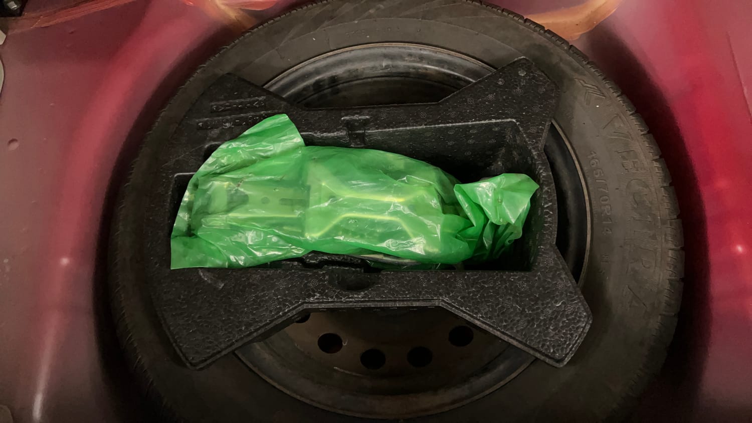 Used 2019 Maruti Suzuki Celerio ZXi (O) AMT Petrol Automatic tyres SPARE TYRE VIEW