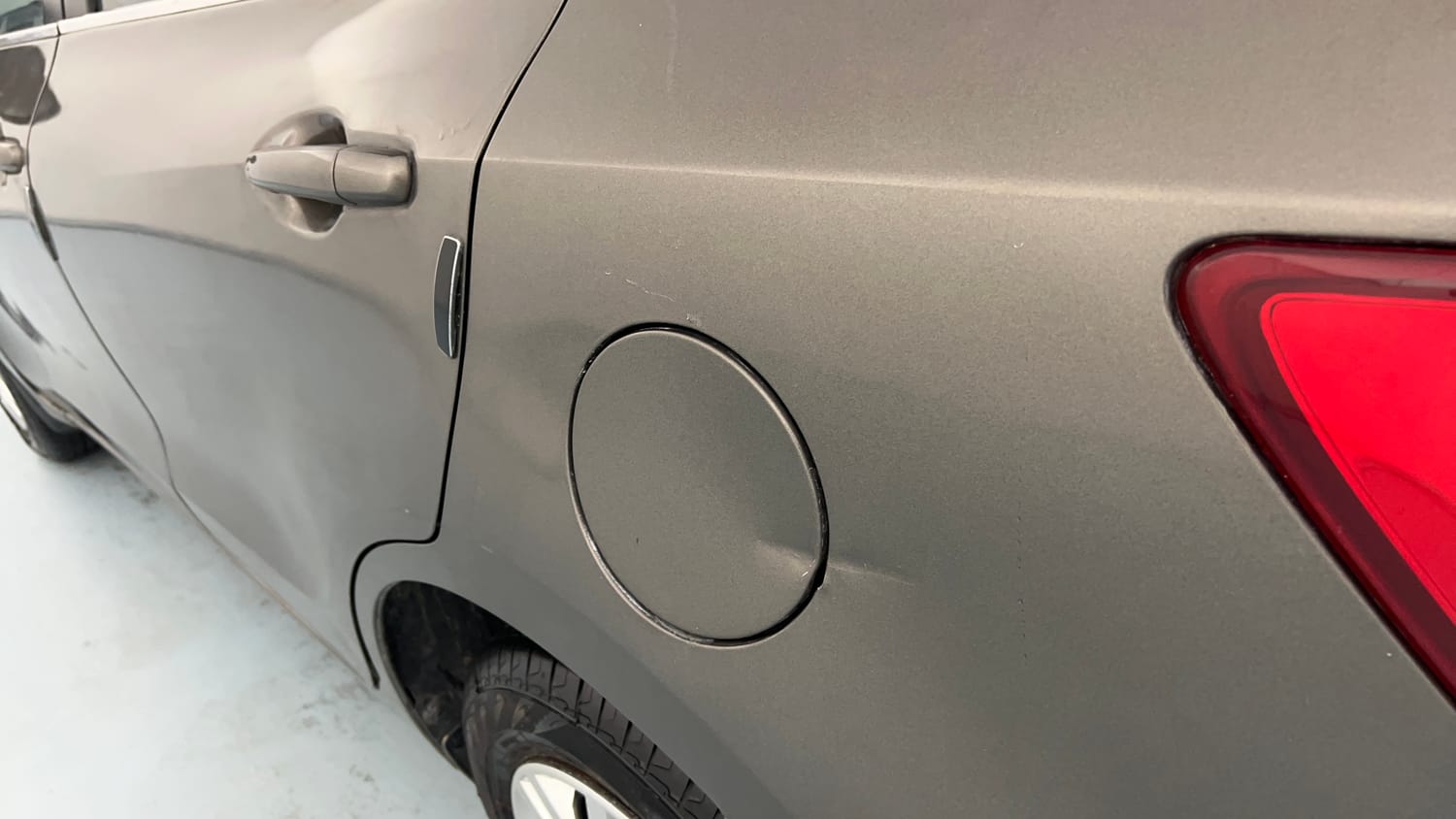 Used 2020 Maruti Suzuki Dzire VXi Petrol Manual dents MINOR SCRATCH