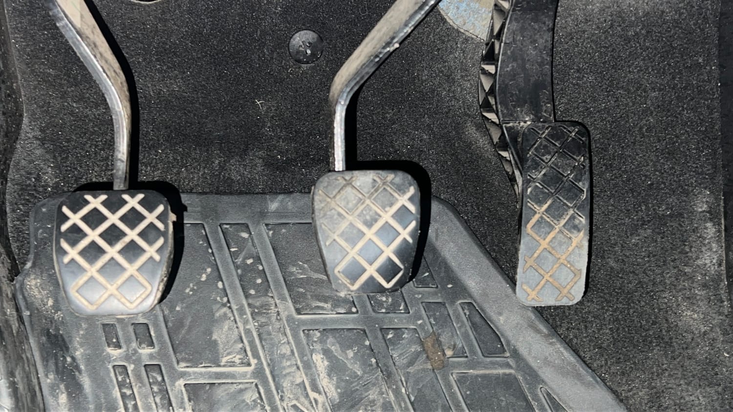 Used 2022 Skoda Slavia Ambition 1.0L TSI MT Petrol Manual interior PEDALS VIEW