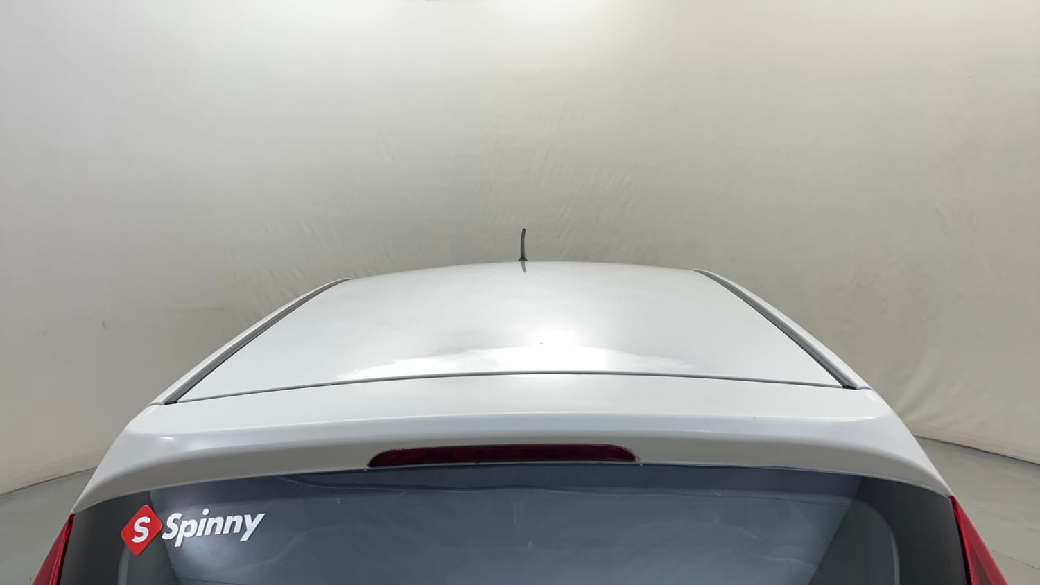 Used 2014 Hyundai Eon Era + Petrol Manual exterior EXTERIOR ROOF VIEW